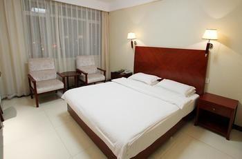 Qingdao Excalibur Hotel エクステリア 写真