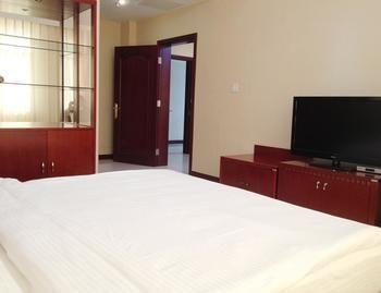 Qingdao Excalibur Hotel エクステリア 写真