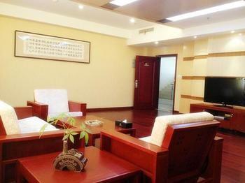 Qingdao Excalibur Hotel エクステリア 写真